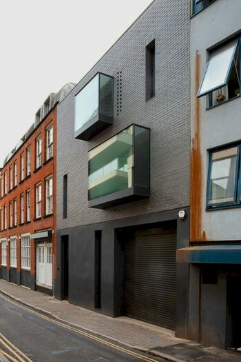 4 Bedroom Terraced House To Rent In Pear Tree Street, London, EC1V