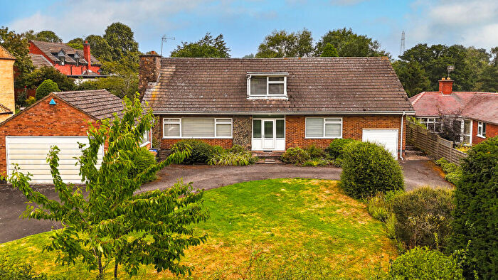 4 Bedroom Detached Bungalow For Sale In Main Street, Botcheston, LE9