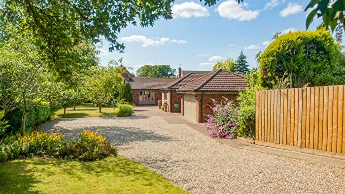 3 Bedroom Detached Bungalow For Sale In Prescott Drive, Elmswell, Bury St. Edmunds, IP30