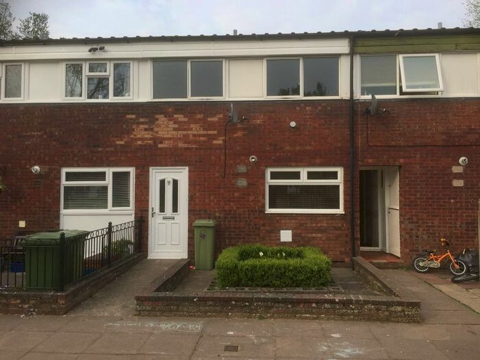 3 Bedroom Terraced House To Rent In Horners Croft, Wolverton, Milton Keynes, MK12