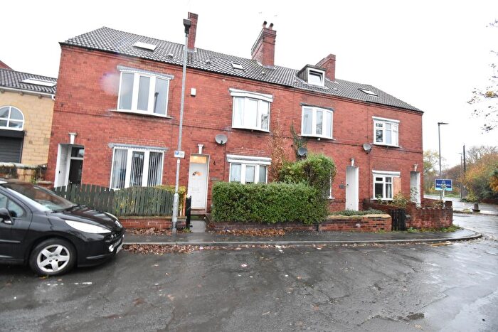 2 Bedroom Terraced House To Rent In Brooklyn, South Elmsall, WF9