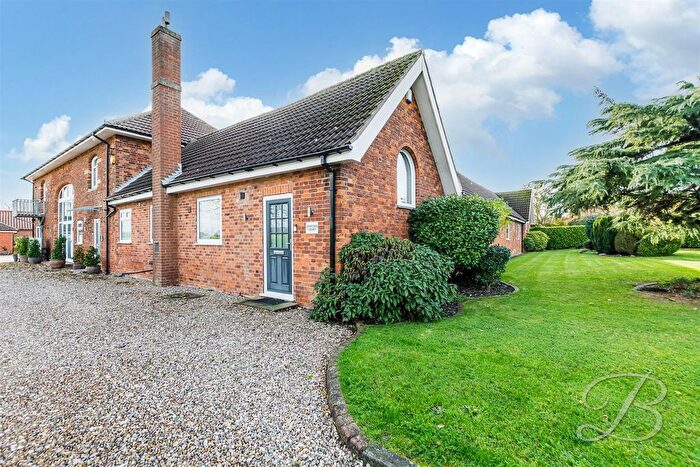 3 Bedroom Barn Conversion For Sale In Retford Road, Boughton, Newark, NG22