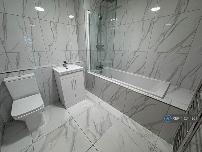 2 Bedroom Flat To Rent In Sankey Street, Liverpool, L1