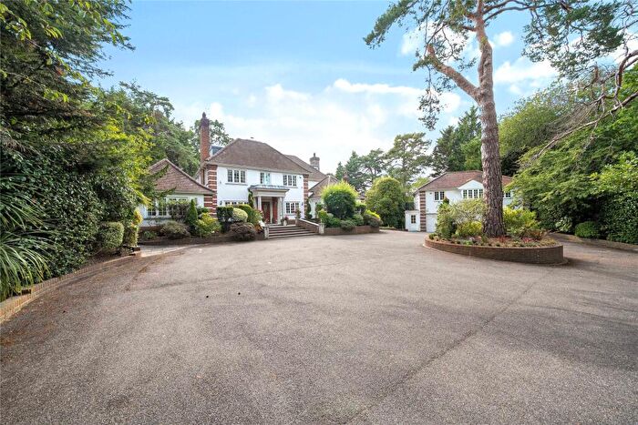 7 Bedroom Detached House For Sale In Pine Glade, Keston Park, Kent, BR6