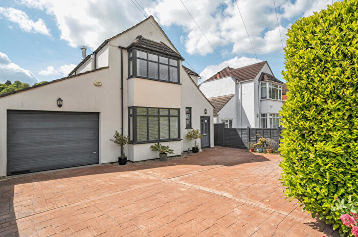 4 Bedroom Detached House For Sale In Findon Road, Findon Valley, Worthing, West Sussex, BN14