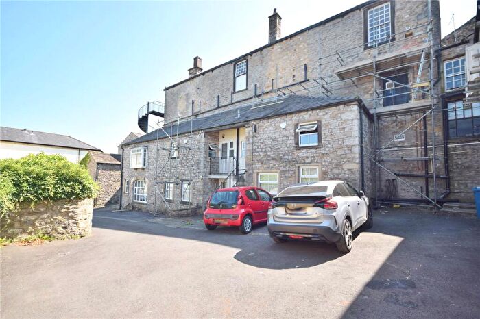 2 Bedroom Apartment For Sale In Castle Street, Clitheroe, Lancashire, BB7