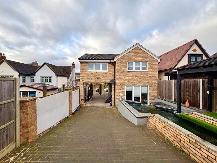 4 Bedroom House For Sale In Horslow Street, Potton, SG19