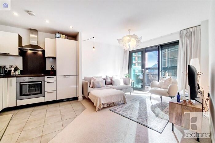 1 Bedroom Flat To Rent In Woodman Parade, Woodman Street, London, E16