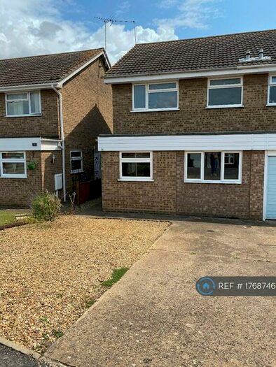 3 Bedroom Semi-Detached House To Rent In Pawlett Close, Peterborough, PE6