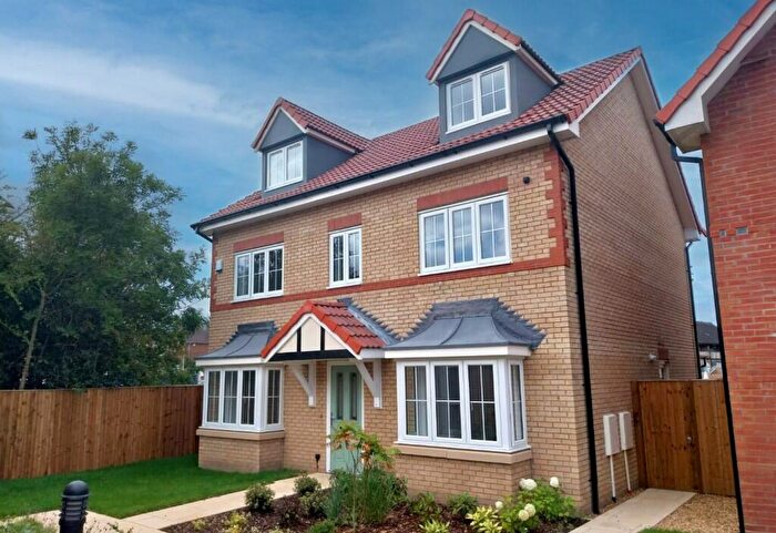 5 Bedroom Detached House For Sale In Wentworth View, Thorpe Hesley, South Yorkshire, S61