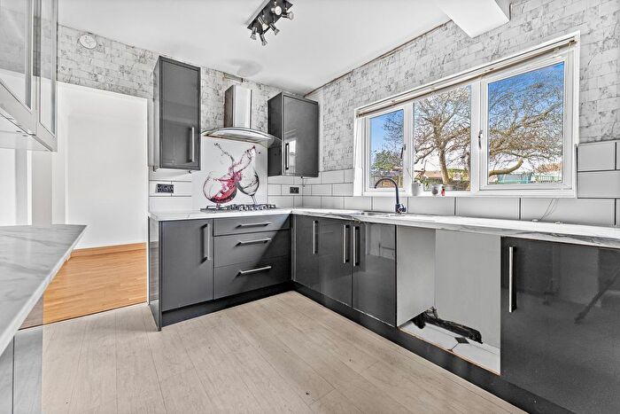 4 Bedroom Semi-Detached House For Sale In Hithermoor Road, Staines-Upon-Thames, TW19