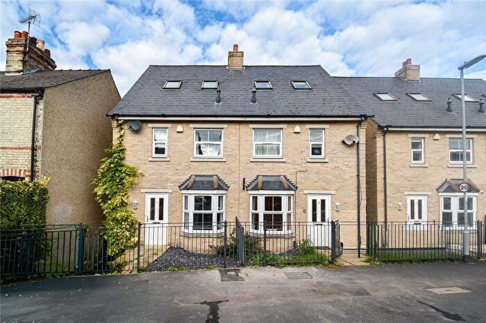 3 Bedroom End Terrace House To Rent In Ditton Walk, Cambridge, CB5