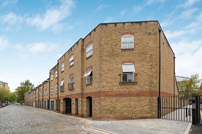 2 Bedroom Flat For Sale In Andover Place, Maida Vale, NW6