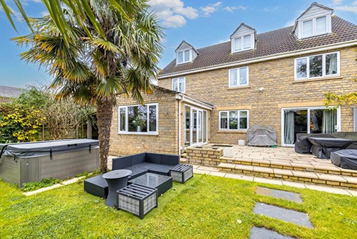 5 Bedroom Detached House For Sale In Meare, Between Glastonbury And Wedmore, BA6