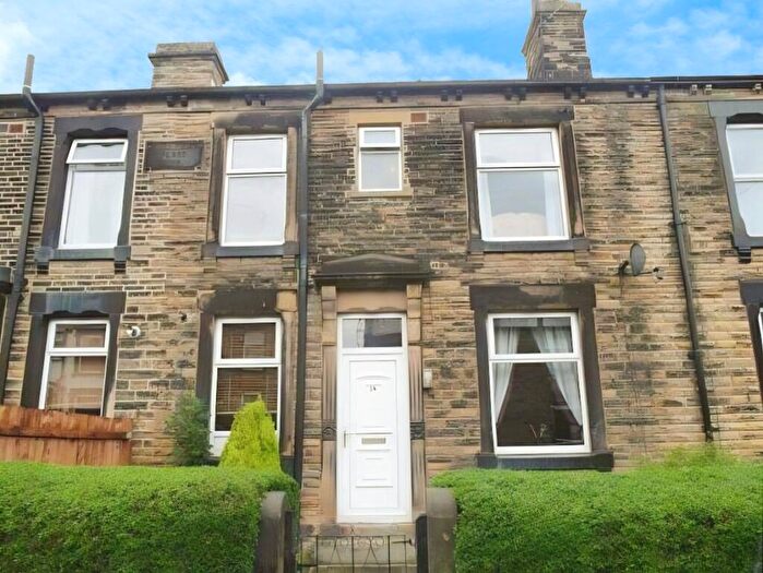 2 Bedroom Terraced House For Sale In East Park Street, Morley, LS27