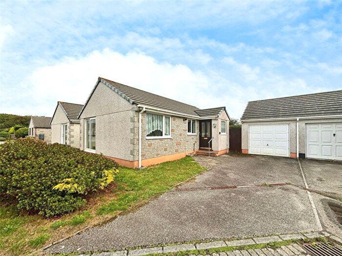 2 Bedroom Bungalow For Sale In Glendale Crescent, Mount Hawke, Truro, Cornwall, TR4