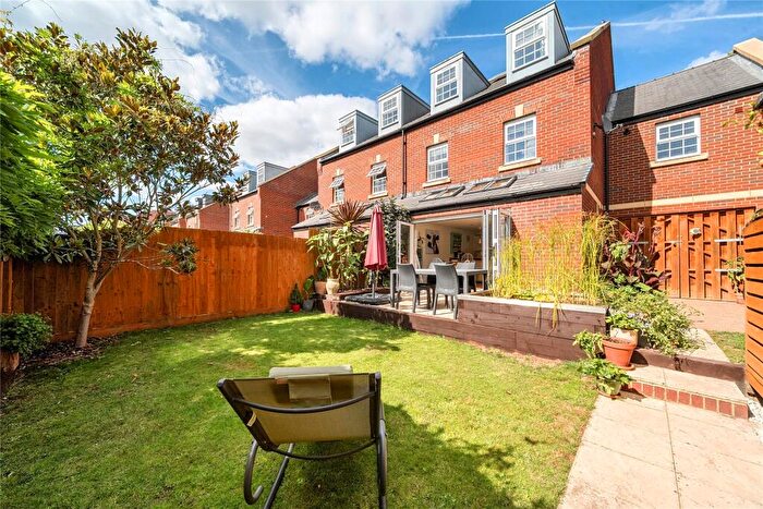 4 Bedroom Terraced House For Sale In Exeter, Devon, EX2