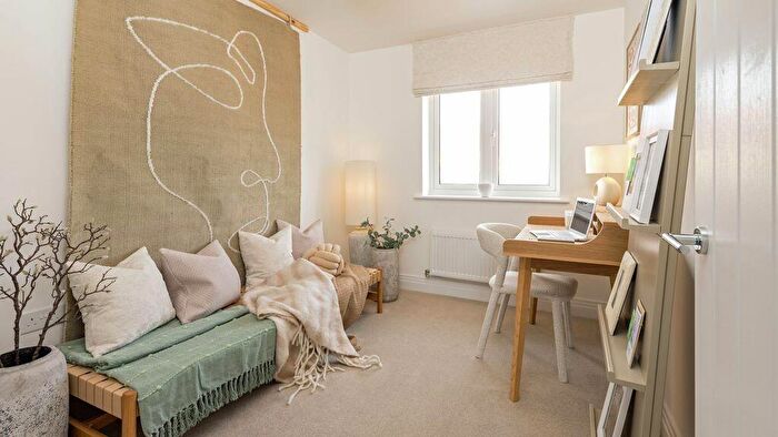 3 Bedroom Semi-Detached House For Sale In Water Lane, Angmering, Littlehampton, BN16
