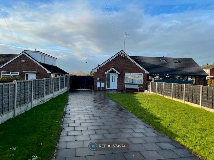 2 Bedroom Bungalow To Rent In Ashford Avenue, Worsley, M28