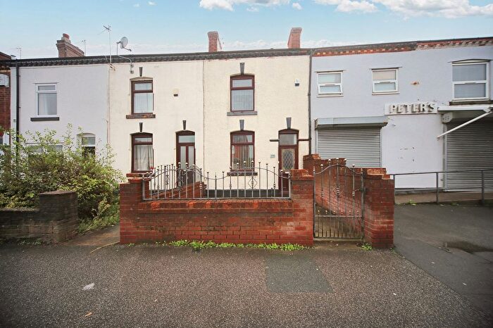 2 Bedroom Terraced House For Sale In Poolstock Lane, Wigan, WN3