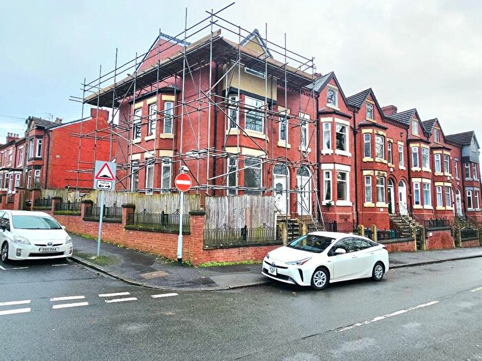 5 Bedroom Terraced House For Sale In Haworth Road, Gorton, Manchester, M18