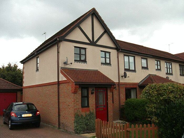 2 Bedroom Terraced House To Rent In Two Bed With Garage, OX11