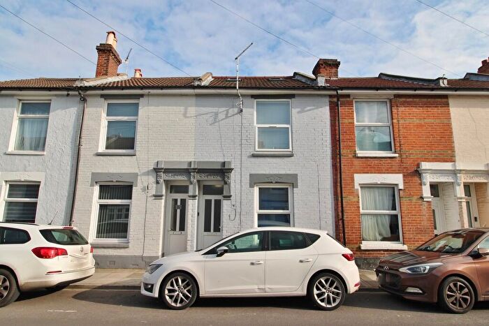 6 Bedroom Terraced House For Sale In Trevor Road, Southsea, PO4