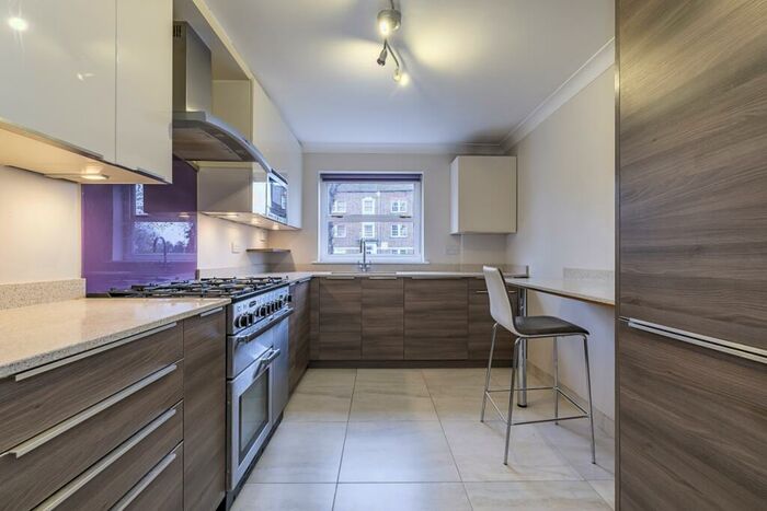 2 Bedroom Apartment To Rent In Westergate House Portsmouth Road, KT1