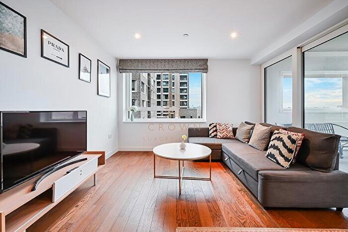 2 Bedroom Apartment For Sale In Walton Heights, Elephant & Castle, SE17