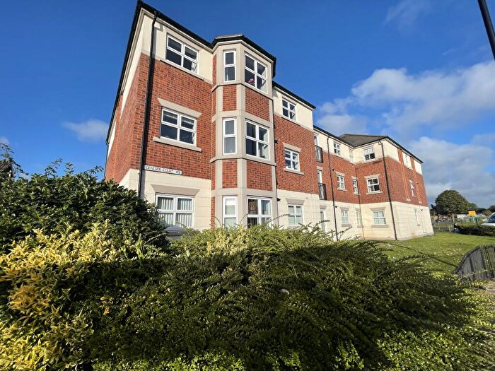 2 Bedroom Flat For Sale In Deneside Court, Whitley Bay, Tyne And Wear, NE26