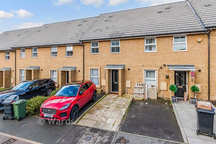 4 Bedroom Terraced House For Sale In Perrin Road, Dartford, Kent, DA1