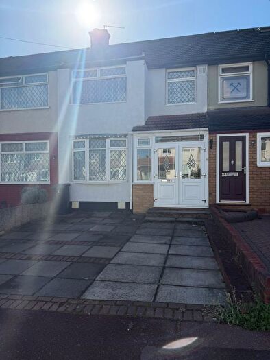 3 Bedroom Terraced House To Rent In Orchard Road, Dagenham, RM10