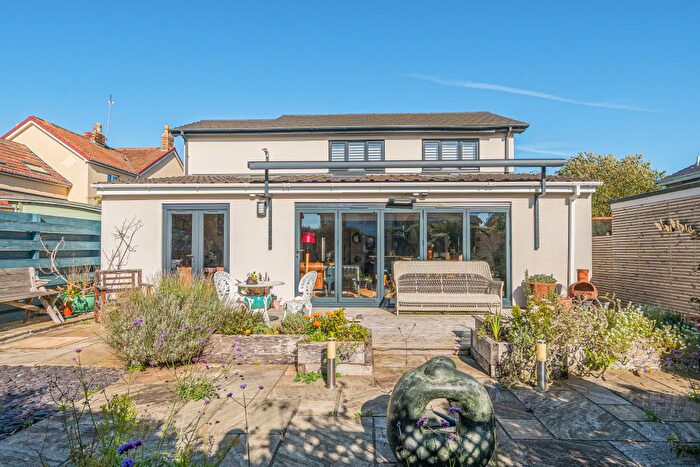 3 Bedroom Detached House For Sale In Main Road, Easter Compton, BS35