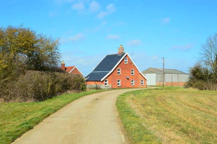 2 Bedroom Detached House To Rent In Wickham Street, Newmarket, Suffolk, CB8