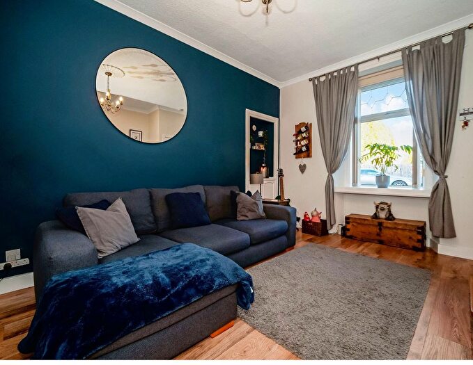 1 Bedroom Cottage For Sale In Bridge Street, Newbridge, EH28