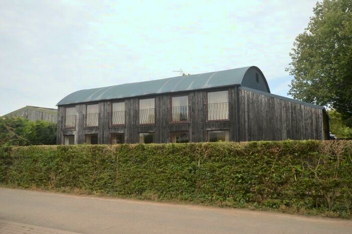 2 Bedroom Flat To Rent In Norbin, SN13