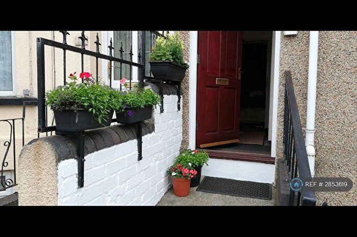 1 Bedroom Flat To Rent In Fairoak Avenue, Newport, NP19