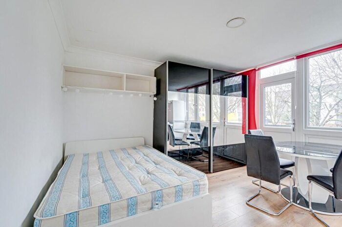 Apartment To Rent In Tresham Crescent, Lisson Grove, London, NW8