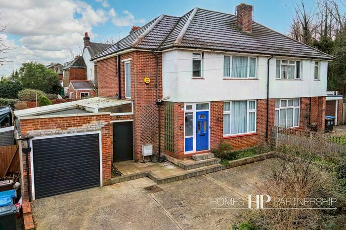 3 Bedroom Semi-Detached House To Rent In Barfields, Bletchingley, RH1