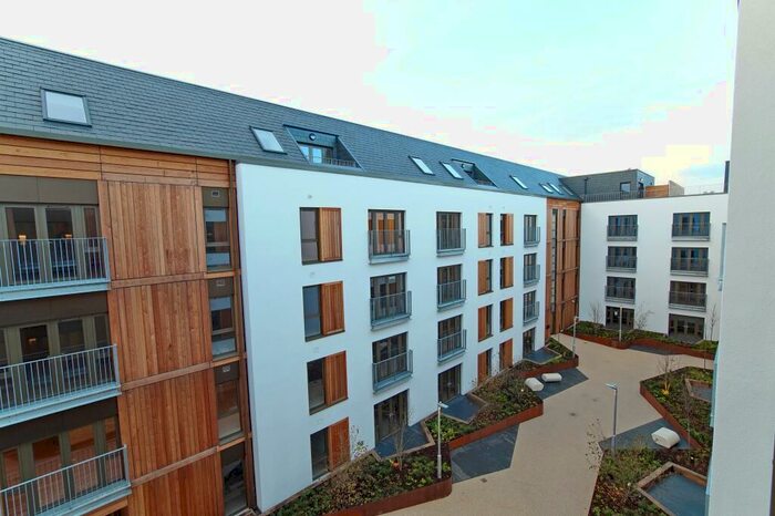 2 Bedroom Apartment To Rent In Abel Yard, The Gateway, Wapping Wharf, BS1