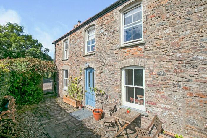 3 Bedroom End Of Terrace House For Sale In St Agnes, Truro, Cornwall, TR5