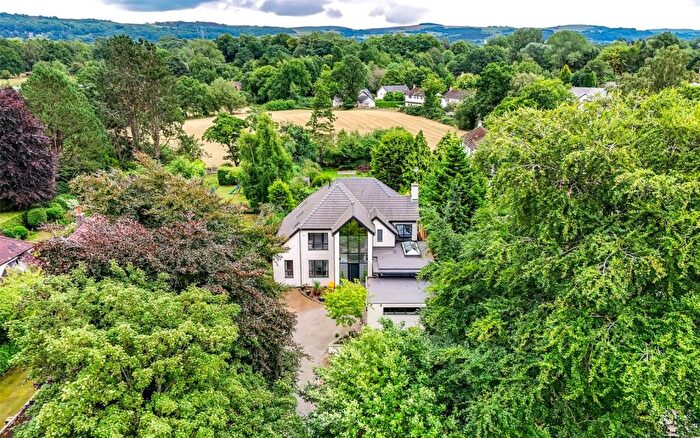 4 Bedroom Detached House For Sale In Yew Tree Way, Prestbury, Macclesfield, Cheshire, SK10