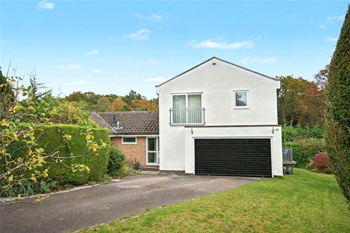 5 Bedroom Detached House For Sale In Stairfoot View, Leeds, West Yorkshire, LS16