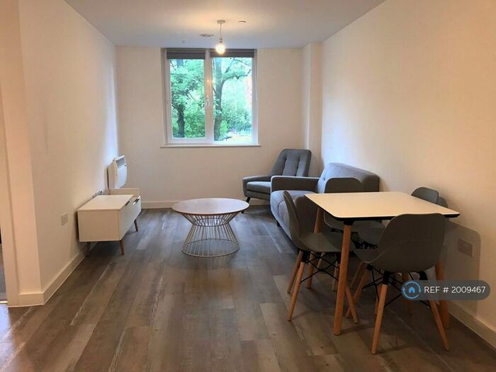 1 Bedroom Flat To Rent In Kinetic, Old Trafford, Manchester, M16