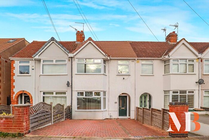 3 Bedroom Terraced House For Sale In Lincroft Crescent, Coventry, West Midlands, CV5