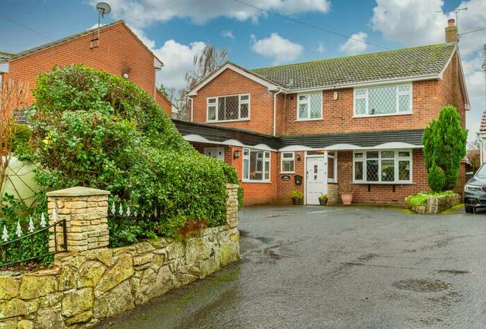 5 Bedroom Property For Sale In 'the Paddock' Six Ashes Road, Bobbington, Stourbridge, DY7