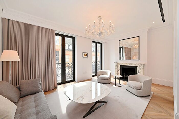 4 Bedroom Property To Rent In Little Chester Street, Belgravia, London, United Kingdom, SW1X