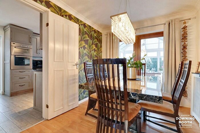 4 Bedroom Detached House For Sale In Meadow Croft, Streethay, Lichfield, WS13