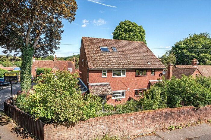 4 Bedroom Semi-Detached House For Sale In Saddlers Park, Eynsford, Kent, DA4