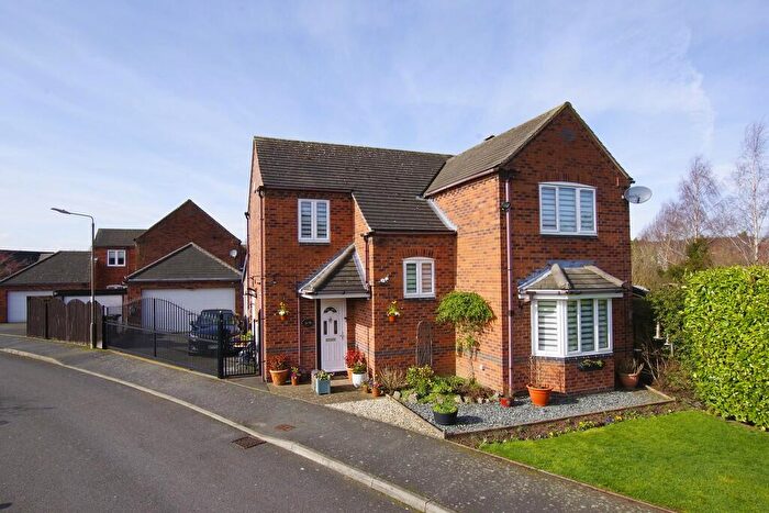 3 Bedroom Detached House For Sale In Daisy Lane, Overseal, DE12